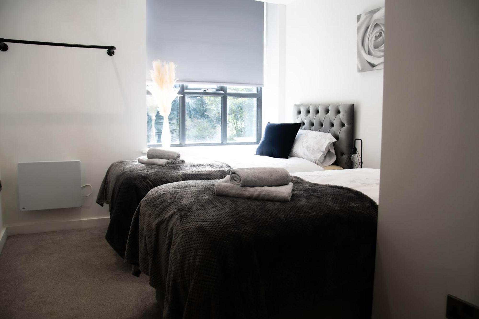 2-Bedroom With Breathtaking Views In Holmfirth Village, Huddersfield Habitación foto